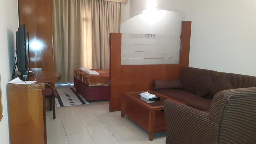 Al Raien Hotel Apartment Dubai Cameră foto